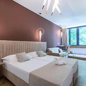 Bosket Luxury Split